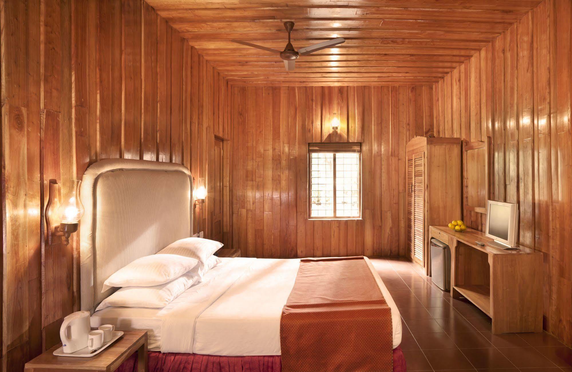 Woods N Spice - Thekkady Kumily Exterior foto