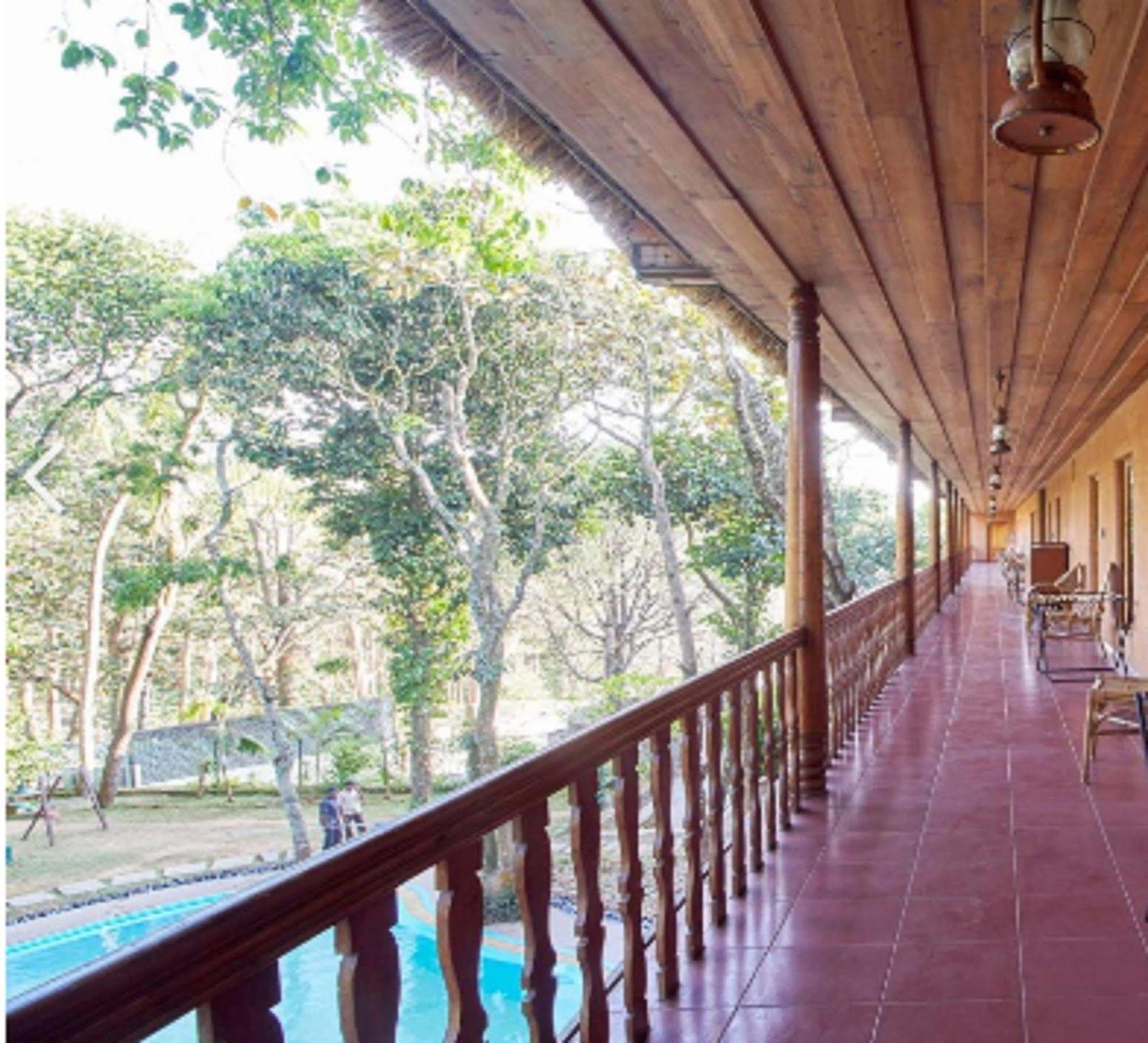 Woods N Spice - Thekkady Kumily Exterior foto